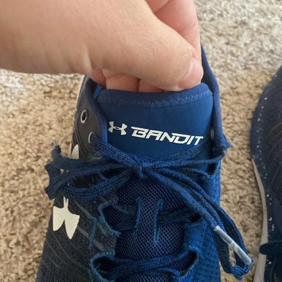 Under Armour Charged Bandit II Sneakers size 8 - Picture 9 of 11